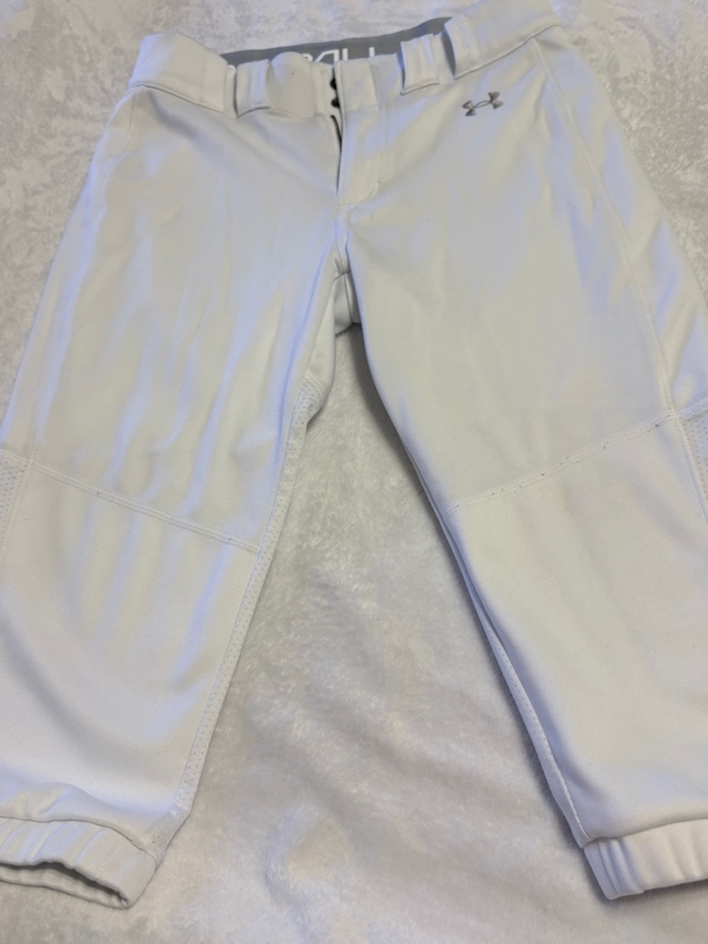 Under Armour White Athletic Softball Pants Size Small